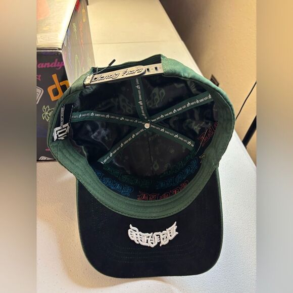 New Dandy Hat 10th year anniversary - Picture 6 of 8